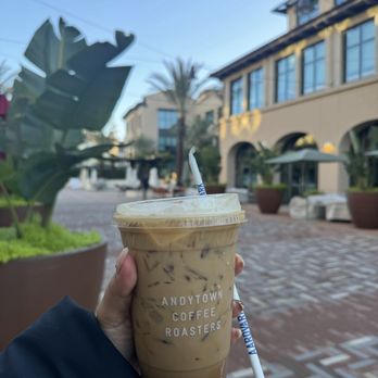 Andytown Coffee Roasters - Cafes Near Me - Menlo Park, California