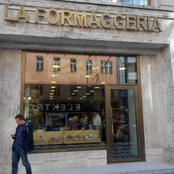 La Formaggeria - Pohled z ulice Na Poříčí