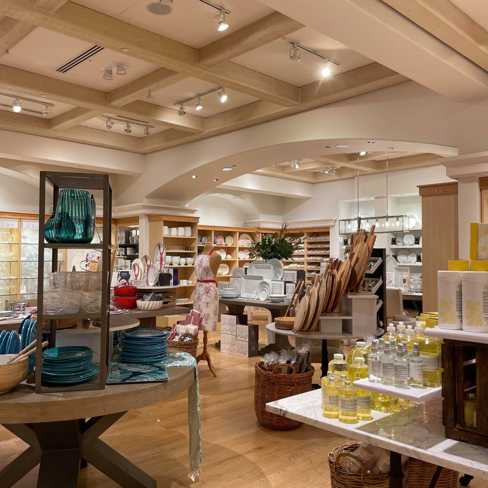 Williams-Sonoma - Kitchen Supplies Near Me - Palo Alto, California Williams-Sonoma - Kitchen Supplies Near Me - Palo Alto, California