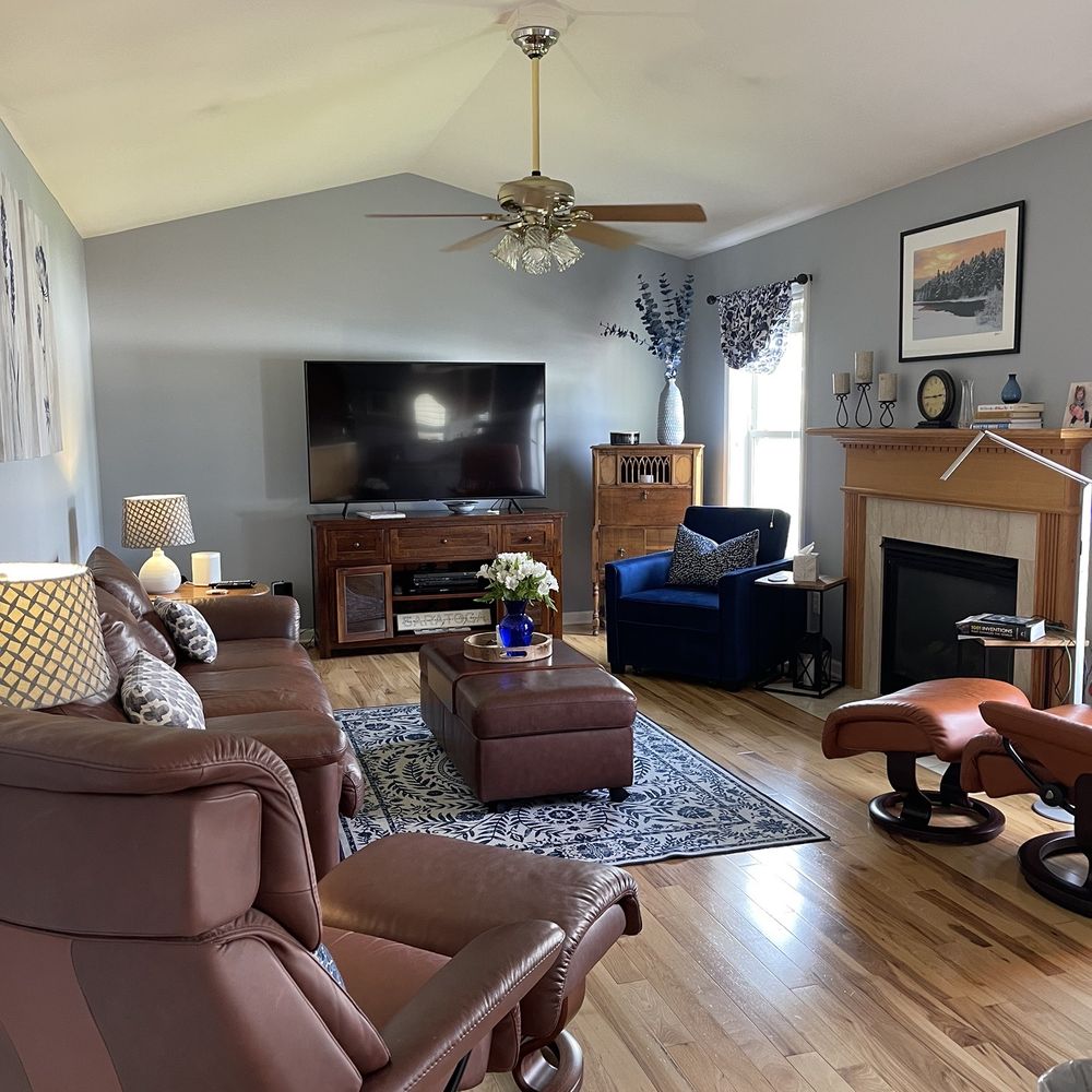 Way 2 Clean - Living room and windows sparkle - Office Cleaning Near Me Way 2 Clean - Living room and windows sparkle - Office Cleaning Near Me