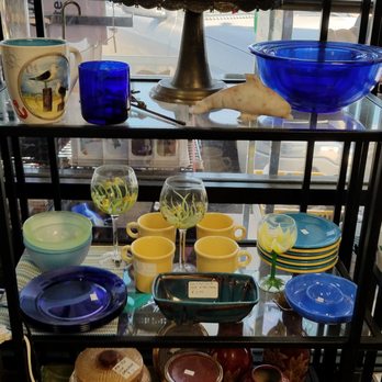 The Bargain Store - Thrift Stores Near Me - Victoria, Texas