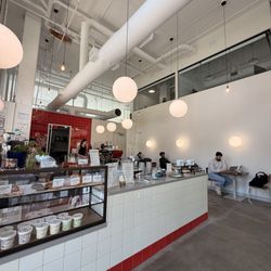 Warm Waves Coffee Roasters - Main view