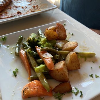 Molto Bene - Vegetables and potatoes as a side - Italian Near Me - Bellmore, New York