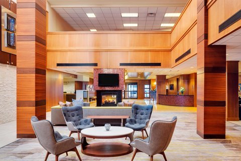 Courtyard Boston Logan Airport by null