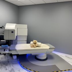 Manhattan LASIK Center - Paramus Office - Surgery room