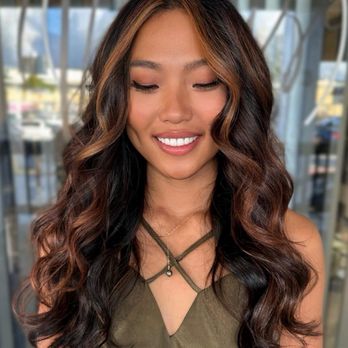 Glam By Briana C - Warm brown highlights and money pieces - Hair Extensions Near Me - Honolulu, Hawaii Glam By Briana C - Warm brown highlights and money pieces - Hair Extensions Near Me - Honolulu, Hawaii