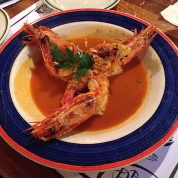 Fernandes steakhouse - Prawns in garlic and hot sauce - Portuguese Near Me - Newark, New Jersey Fernandes steakhouse - Prawns in garlic and hot sauce - Portuguese Near Me - Newark, New Jersey