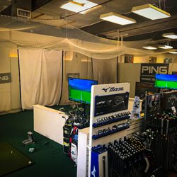 Van's Golf Shops - Hitting Bays