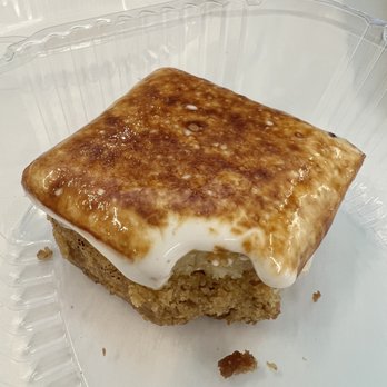 S'mores Amore - Golden - Desserts Near Me - Norfolk, Virginia S'mores Amore - Golden - Desserts Near Me - Norfolk, Virginia