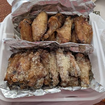 Brothers Pizza - I had the chicken wing special, which is 20 wings for $15.99. - Pizza Near Me - Las Vegas, Nevada Brothers Pizza - I had the chicken wing special, which is 20 wings for $15.99. - Pizza Near Me - Las Vegas, Nevada