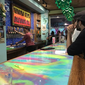 Florida Keys Brewing - Bar - Breweries Near Me - Islamorada, Florida