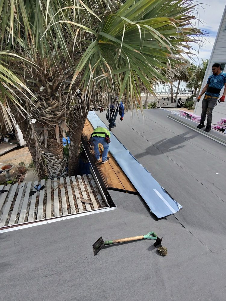 Slide of Metro Builders