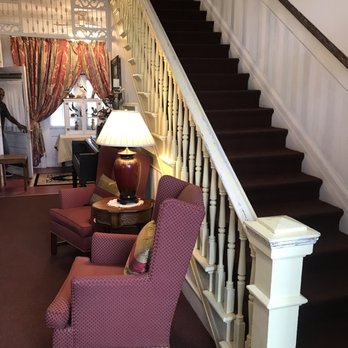 The Luther Hotel - Looking up the stairs as you're coming in the front door - Hotels Near Me - Palacios, Texas The Luther Hotel - Looking up the stairs as you're coming in the front door - Hotels Near Me - Palacios, Texas