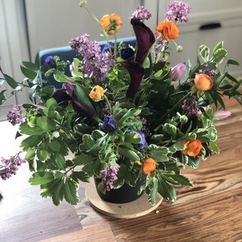 Mindy Rosenberg Design - My arrangement that I brought home - Floral Designers Near Me