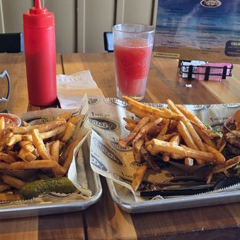 Arena's Pub - Beyond Sedona and Black and Bleu burgers - Desserts Near Me - Rehoboth Beach, Delaware