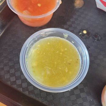 El Coyote - Slasa Verde - Mexican Near Me - Alsip, Illinois