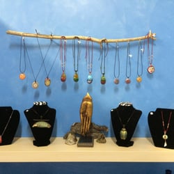 Alés & Lores Studio - Hand made jewelry