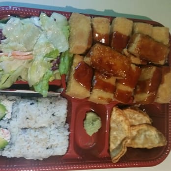 Nori Presto - Small bento box with fried tofu to-go - Japanese Near Me - Seattle, Washington Nori Presto - Small bento box with fried tofu to-go - Japanese Near Me - Seattle, Washington