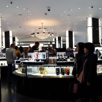 Harrods - Perfume everywhere! - Department Stores Near Me - London, XGL Harrods - Perfume everywhere! - Department Stores Near Me - London, XGL