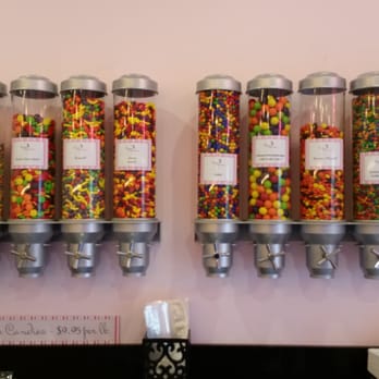 Casey's Cupcakes - Candy bar - Cupcakes Near Me - Riverside, California Casey's Cupcakes - Candy bar - Cupcakes Near Me - Riverside, California