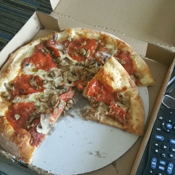 Scratch Pizza - Just enough...well, a midnight snack is always welcome. - Pizza Near Me - Norco, California Scratch Pizza - Just enough...well, a midnight snack is always welcome. - Pizza Near Me - Norco, California