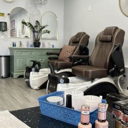 M3 Nails & Beauty - Very nice inside!