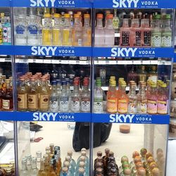 Bay Street Liquor