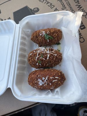 Peels On Wheels Pizza Garage by null