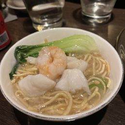 Seafood noodles
