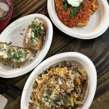 Patrizi's - Butternut Squash Fettuccine (bottom) and Pomodoro (TOP) - Italian Near Me - Austin, Texas Patrizi's - Butternut Squash Fettuccine (bottom) and Pomodoro (TOP) - Italian Near Me - Austin, Texas