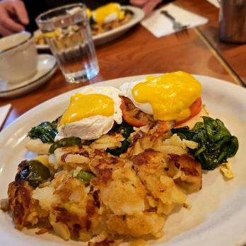Cobble Hill Coffeeshop - Florentine Benedict. Good - Diners Near Me - Brooklyn, New York