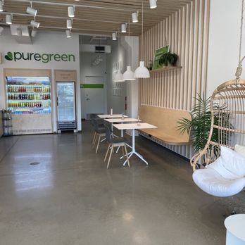 Pure Green - Seating area - Juice Bars & Smoothies Near Me - Richmond, Virginia