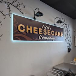 Little Cheesecake company - Inside of location