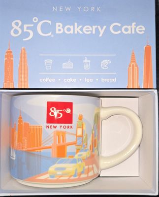 85°C Bakery Cafe - Flushing by null