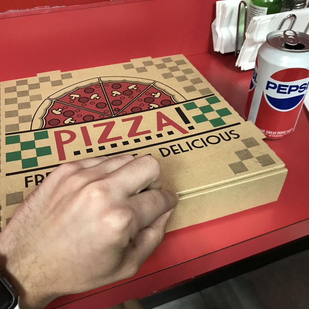 Pa'Comer Cuban Pizza - Pizza box - Pizza Near Me - Hialeah, Florida Pa'Comer Cuban Pizza - Pizza box - Pizza Near Me - Hialeah, Florida