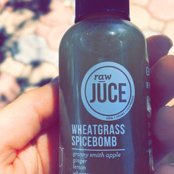 Raw Jūce - Weston - Wheatgrass Spicebomb tastes like Spicy Lemonade & is Delish - Juice Bars & Smoothies Near Me - Weston, Florida