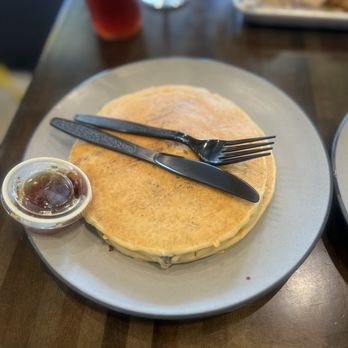 Crack’d Kitchen and Coffee - Gluten free blueberry Pancakes - Breakfast & Brunch Near Me - Plantation, Florida Crack’d Kitchen and Coffee - Gluten free blueberry Pancakes - Breakfast & Brunch Near Me - Plantation, Florida
