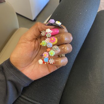 Professionails - Nail Salons Near Me - Las Vegas, Nevada Professionails - Nail Salons Near Me - Las Vegas, Nevada