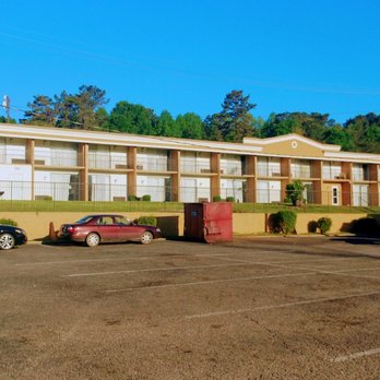 Pancake House - Days Inn since 2001 but the original style building of the 1966 Howard Johnson is still there has the motor Lodge look - Breakfast & Brunch Near Me - Gastonia, North Carolina Pancake House - Days Inn since 2001 but the original style building of the 1966 Howard Johnson is still there has the motor Lodge look - Breakfast & Brunch Near Me - Gastonia, North Carolina