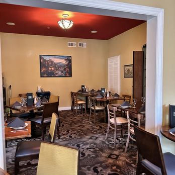 The 1901 - Inside restaurant - Italian Near Me - Oxnard, California