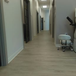 Seperate booths for beauty providers