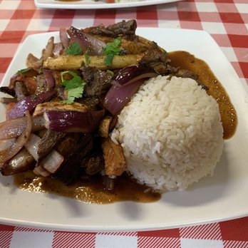 Pollos A La Brasa Los Andes - Lomo Saltado - Peruvian Near Me - South Gate, California