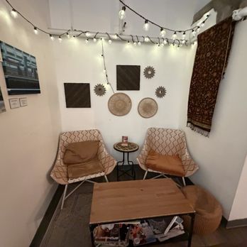 DUA DC Coffee - Comfy intimate small space - Coffee & Tea Near Me - Washington, DC, District of Columbia DUA DC Coffee - Comfy intimate small space - Coffee & Tea Near Me - Washington, DC, District of Columbia