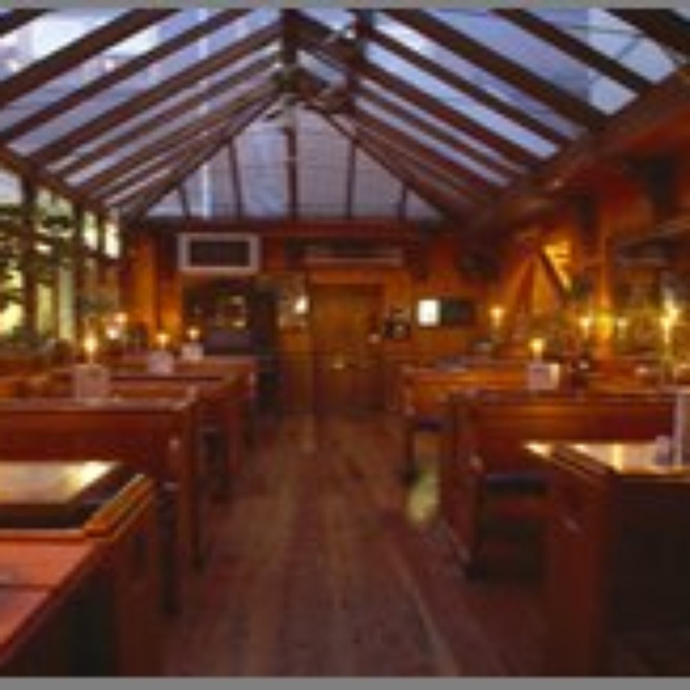 Courtesy of http://www.uppercrosshousehotel.com/mother-reillys.html Courtesy of http://www.uppercrosshousehotel.com/mother-reillys.html