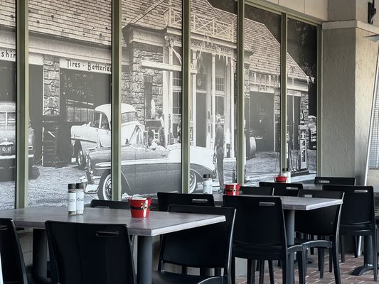 Lucille's American Cafe by null