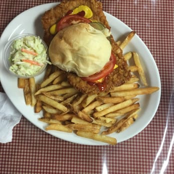 Apron Strings - Tenderloin on a homemade bun, fries, and coleslaw - American Near Me - Mediapolis, Iowa Apron Strings - Tenderloin on a homemade bun, fries, and coleslaw - American Near Me - Mediapolis, Iowa