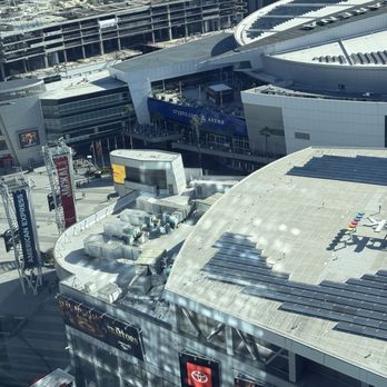 Crypto Arena - Stadiums & Arenas Near Me - Los Angeles, California