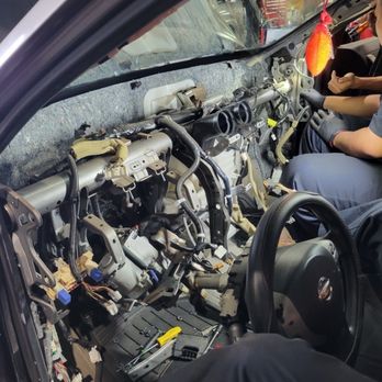 Willy’s Transmission & Air Conditioning - Dashboard - Auto Repair Near Me - Kaneohe, Hawaii Willy’s Transmission & Air Conditioning - Dashboard - Auto Repair Near Me - Kaneohe, Hawaii