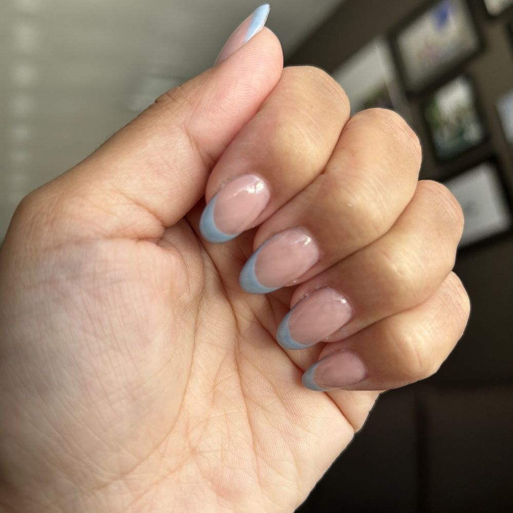 River Nail Spa - Noticeable more on the middle finger. Base coat looks uneven. - Nail Salons Near Me - San Jacinto, California River Nail Spa - Noticeable more on the middle finger. Base coat looks uneven. - Nail Salons Near Me - San Jacinto, California