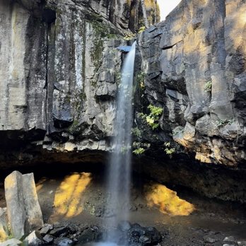 Hedge Creek Falls - Hiking Near Me - Dunsmuir, California Hedge Creek Falls - Hiking Near Me - Dunsmuir, California